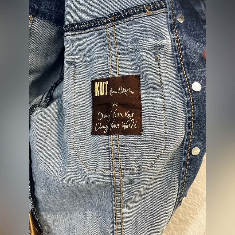 Kut From The Kloth Women's Denim Jean Jacket Y2K Small - Picture 5 of 6